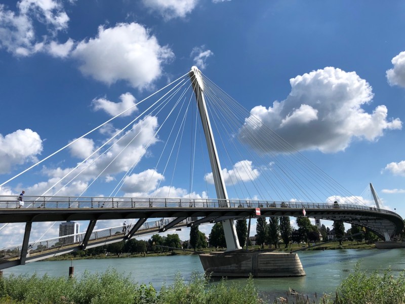 Chevaucher la frontière  au Jardin des Deux&nbsp;Rives