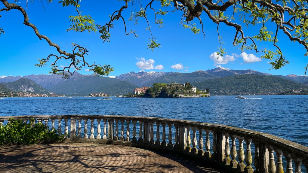 Stresa L une Des Perles Du Lac Majeur En Italie Strafari stresa-l-une-des-perles-du-lac-majeur-en-italie-strafari